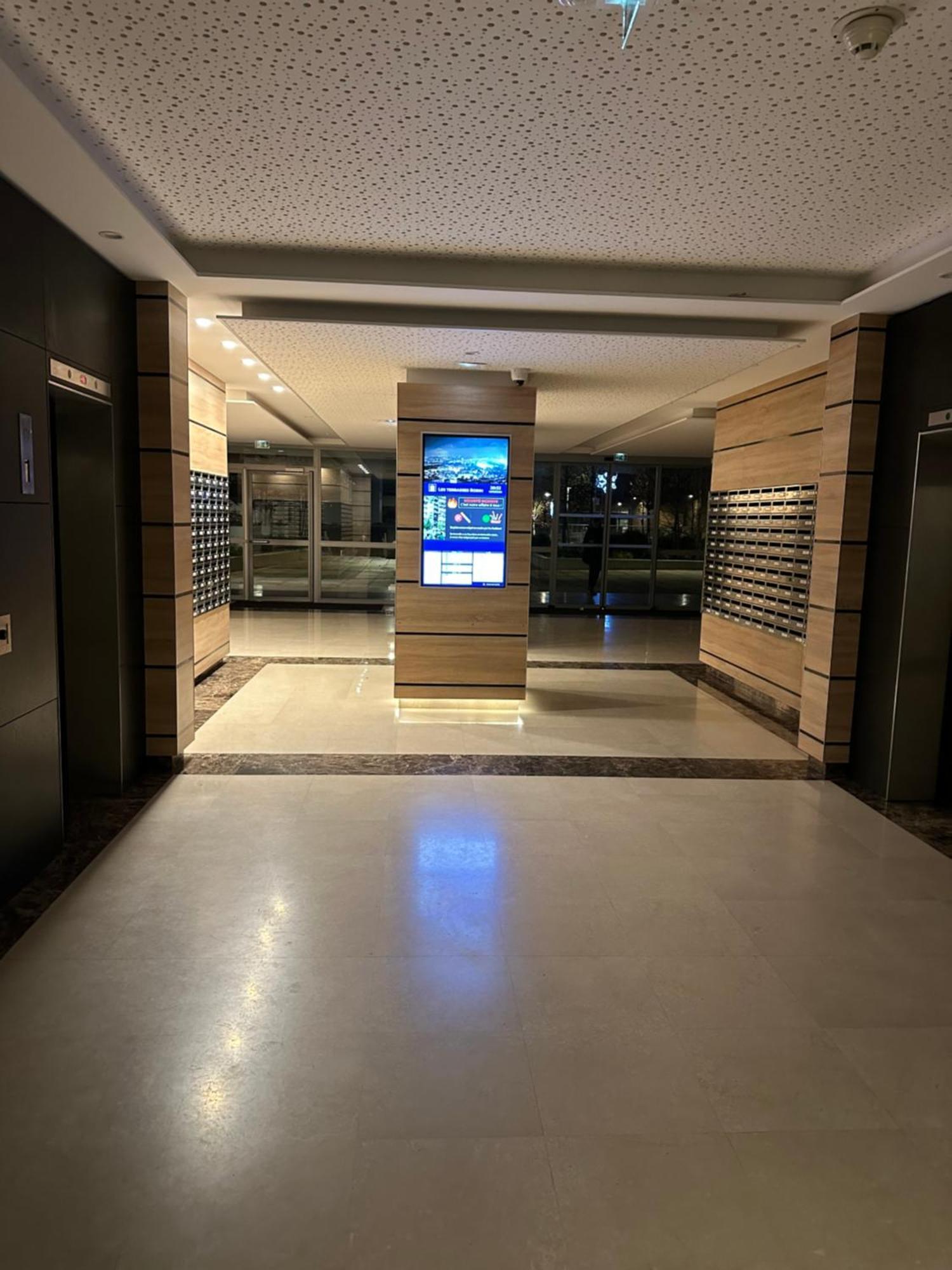 איסי-לה-מולינו Joli Appartement 49 M² Proche Centre Paris, מראה חיצוני תמונה